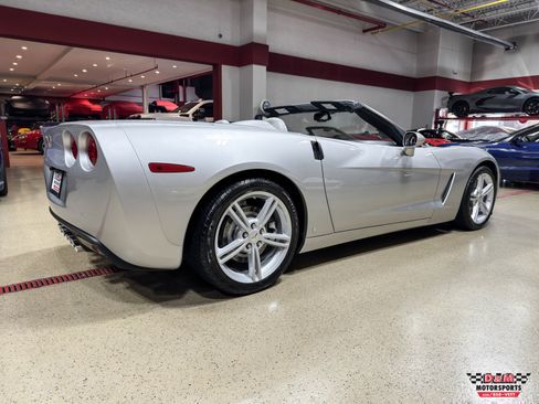 Used 2008 Chevrolet Corvette Convertible w/ Preferred Equipment Group image 5