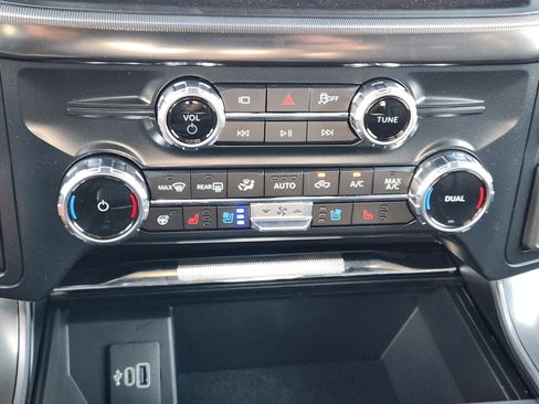 New 2026 Ford F150 Lariat w/ Equipment Group 501A Mid AWD/4WD image 15