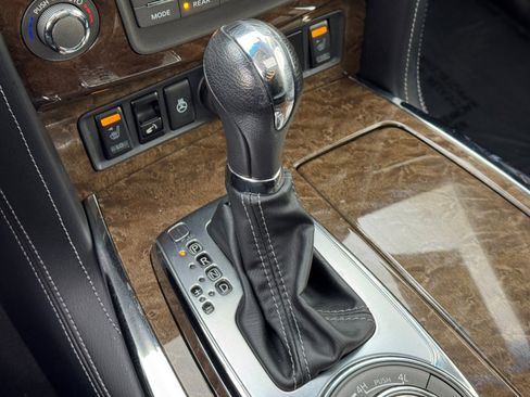 Used 2017 INFINITI QX80 4WD w/ Driver Assistance Package image 29