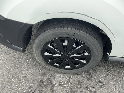 Used 2020 Ford Transit Connect XL image 6