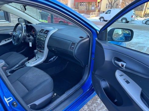 Used 2010 Toyota Corolla S image 26