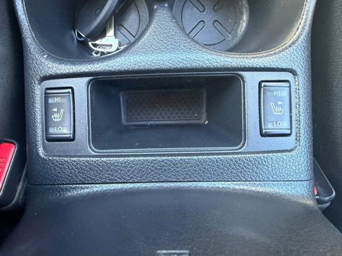 Used 2018 Nissan Rogue SV w/ Premium Package image 22