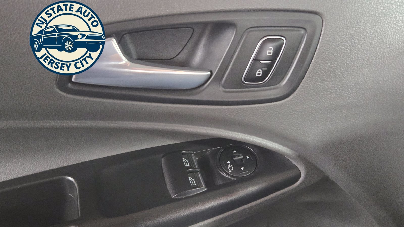 Used 2023 Ford Transit Connect XLT FWD image 22