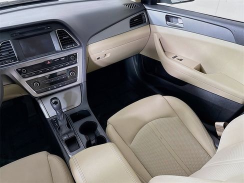 Used 2016 Hyundai Sonata SE image 24