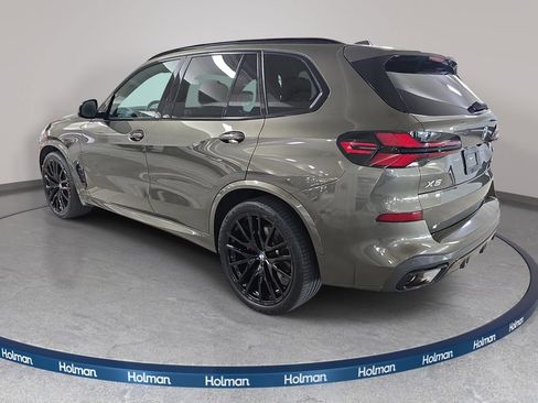 Used 2024 BMW X5 xDrive40i w/ M Sport Package AWD/4WD image 9