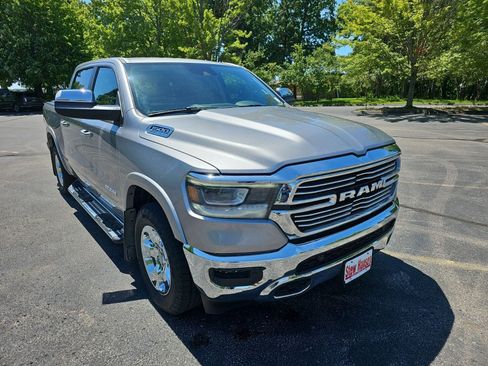Used 2022 RAM 1500 Laramie AWD/4WD image 8