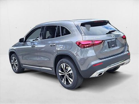 New 2026 Mercedes-Benz GLA 250 image 9