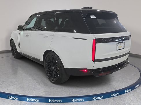 Used 2025 Land Rover Range Rover SE AWD/4WD image 8