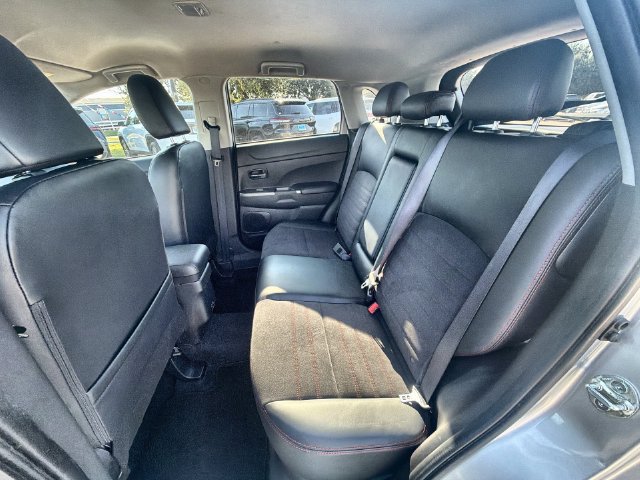 Used 2024 Mitsubishi Outlander Sport AWD image 23