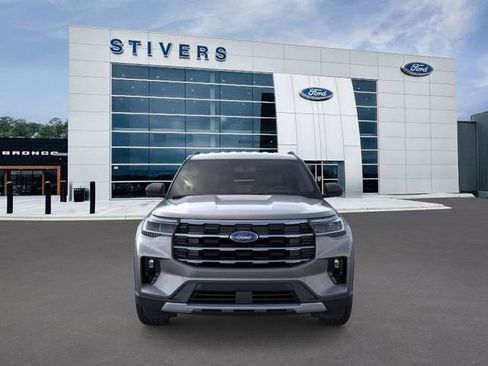 New 2026 Ford Explorer Active w/ Active Comfort Package RWD image 7