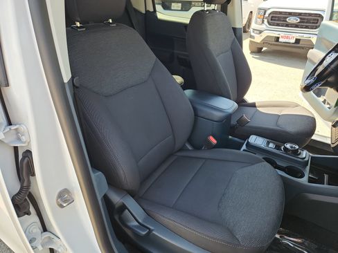 Used 2025 Ford Maverick XL w/ Equipment Group 102A AWD/4WD image 24