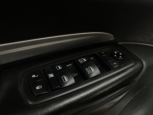 Used 2020 Dodge Durango SXT w/ 3rd Row Seating Group image 20