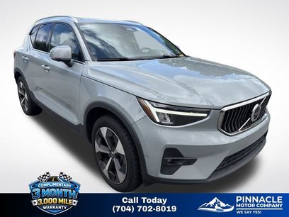 Used 2024 Volvo XC40 B5 Plus