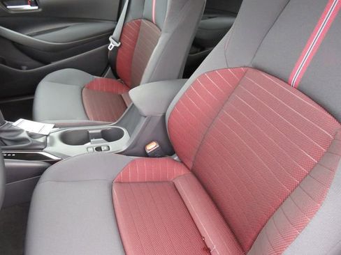 Certified 2026 Toyota Corolla SE image 18