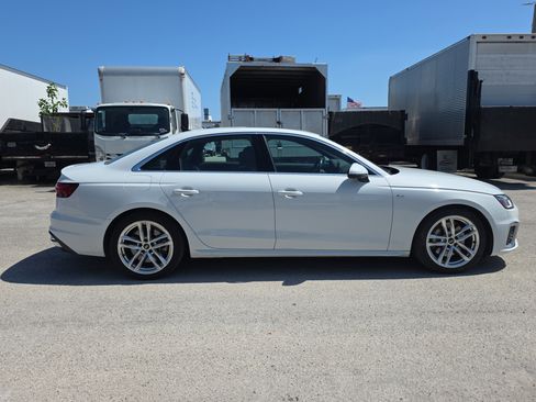 Used 2023 Audi A4 2.0T Premium Plus AWD/4WD image 8