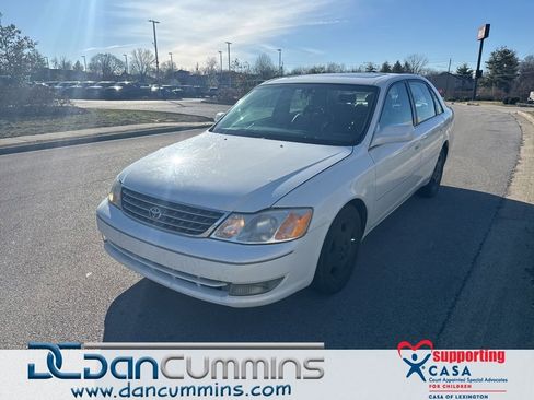Used 2003 Toyota Avalon XLS image 1