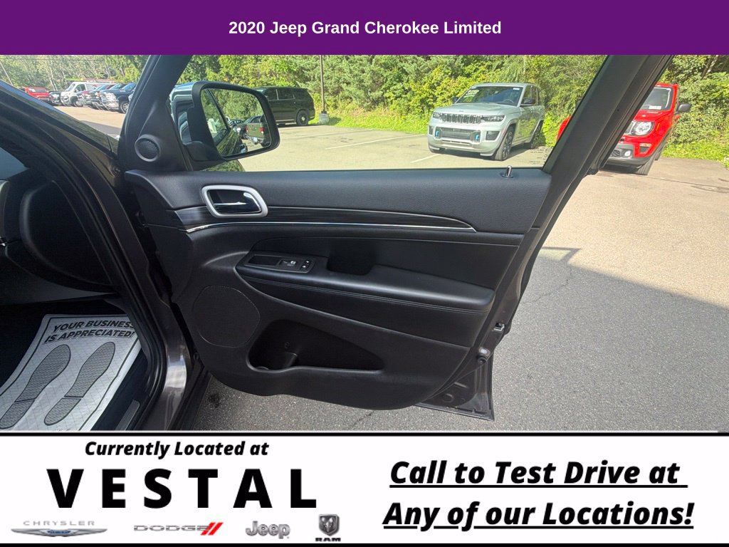 Used 2020 Jeep Grand Cherokee Limited AWD/4WD image 30