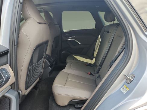 New 2025 Audi Q5 Premium Plus image 6