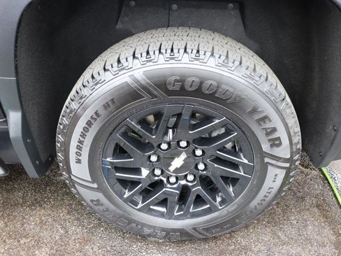 Used 2024 Chevrolet Silverado EV W/T AWD/4WD image 52