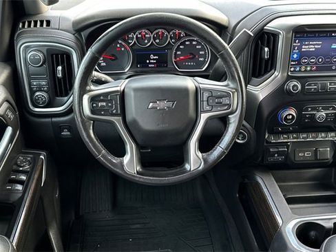 Used 2020 Chevrolet Silverado 1500 RST image 13
