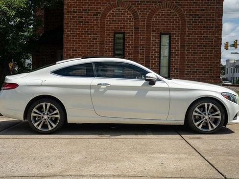 Used 2017 Mercedes-Benz C 300 4MATIC Coupe image 4