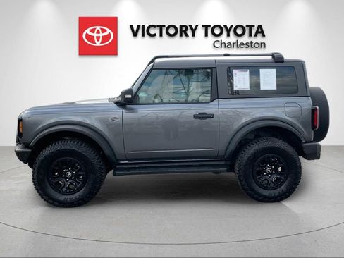 Used 2022 Ford Bronco Wildtrak image 2