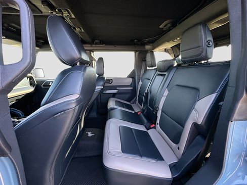 Used 2022 Ford Bronco Wildtrak image 24