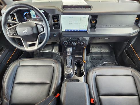 Used 2024 Ford Bronco Badlands AWD/4WD image 16