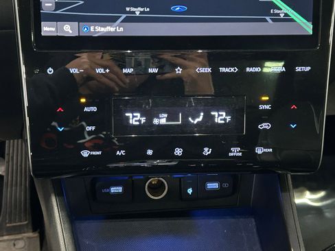 Used 2022 Hyundai Tucson Limited AWD/4WD image 22