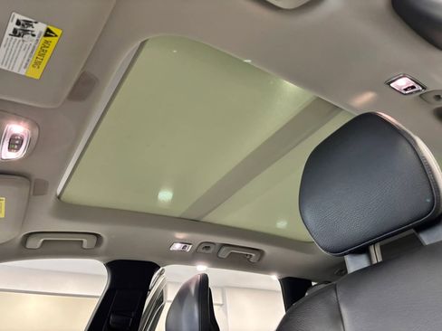 Used 2017 Volvo XC90 T5 Momentum w/ Vision Package image 14