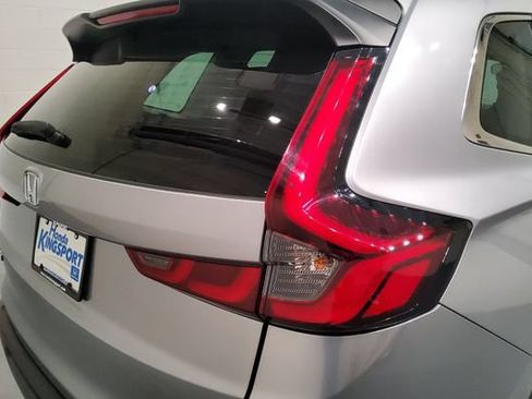 Used 2024 Honda CR-V LX image 9