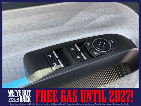 New 2026 Ford Maverick XLT w/ XLT Luxury Package FWD image 18