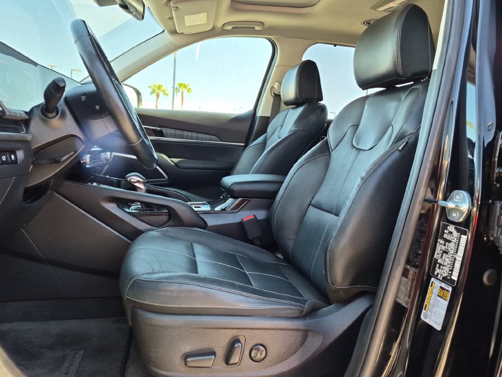 Used 2024 Kia Telluride EX FWD image 13