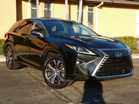 Used 2018 Lexus RX 350L FWD image 5