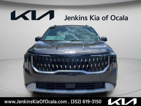 New 2026 Kia Carnival EX FWD image 8