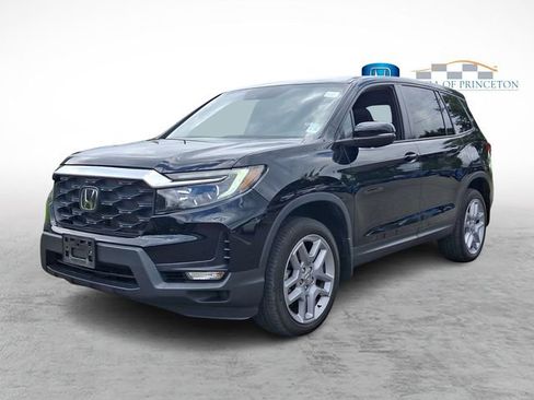 Certified 2024 Honda Passport EX-L image 3