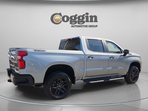 New 2026 Chevrolet Silverado 1500 Custom Trail Boss w/ Dark Appearance Package image 6