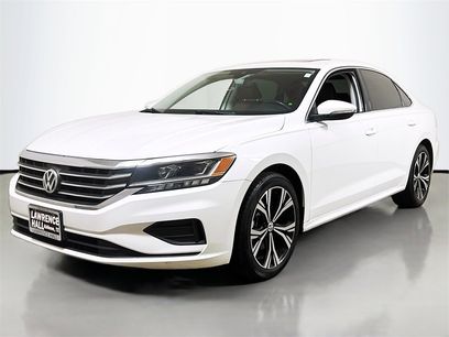Used 2021 Volkswagen Passat 2.0T SE