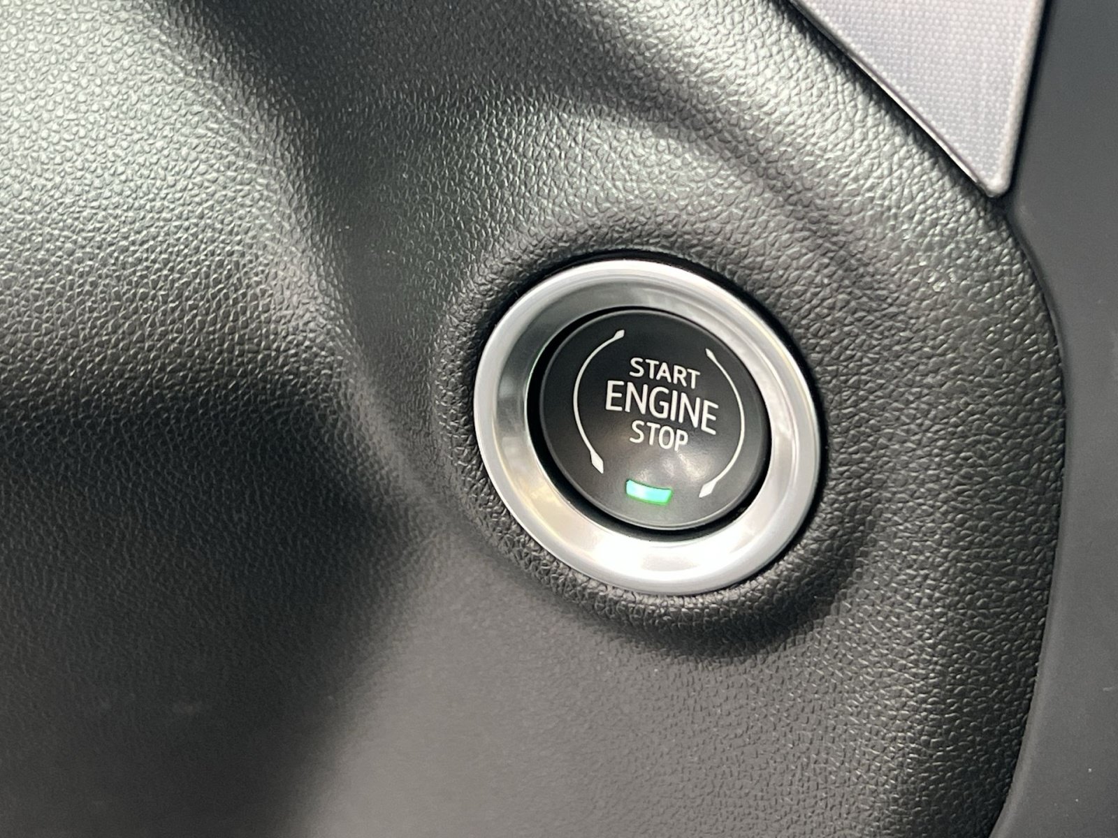 Used 2022 GMC Sierra 1500 SLE AWD/4WD image 31