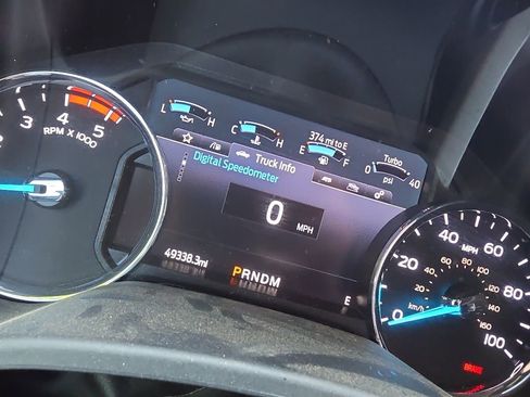 Used 2022 Ford F250 Lariat w/ Black Appearance Package AWD/4WD image 18