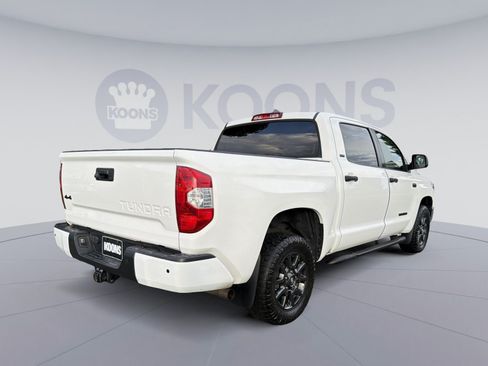 Used 2021 Toyota Tundra SR5 w/ Trail Edition AWD/4WD image 7