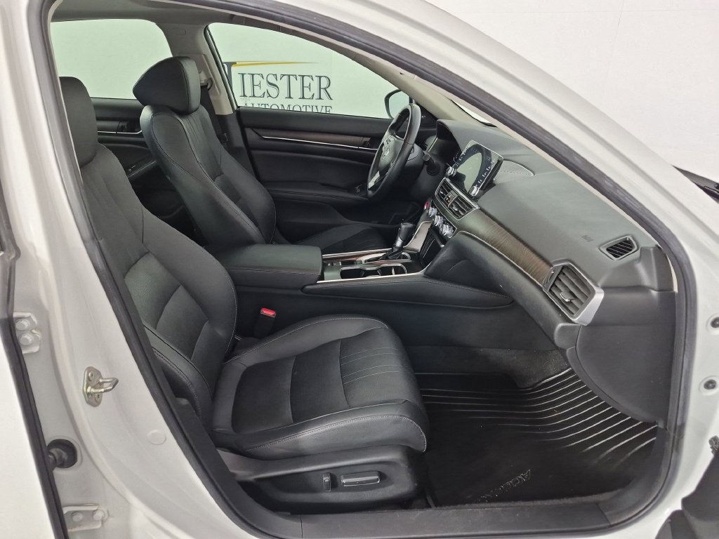 Used 2019 Honda Accord EX-L image 34