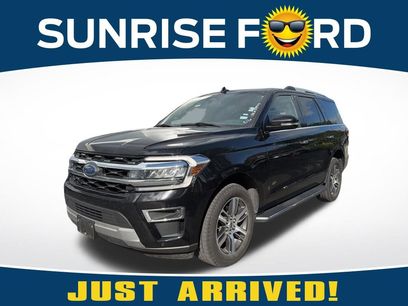 Used 2023 Ford Expedition Limited
