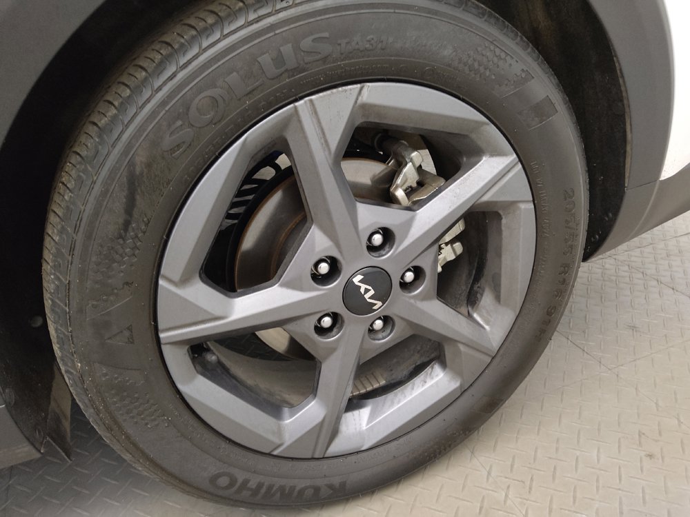 Used 2025 Kia K4 FWD image 31