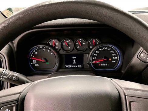 Used 2022 Chevrolet Silverado 1500 Custom Trail Boss image 27