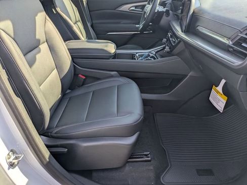 New 2026 Chevrolet Traverse LT w/ Midnight/Sport Edition image 39