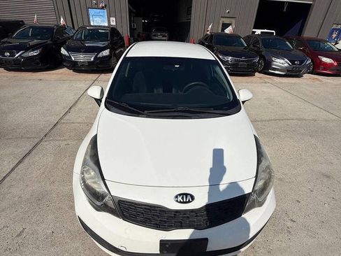 Used 2014 Kia Rio LX w/ Power Package image 10