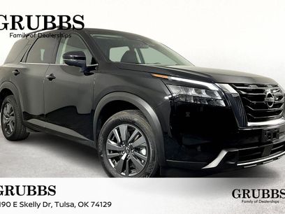 Certified 2024 Nissan Pathfinder SV