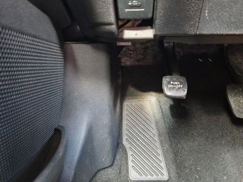 Certified 2023 Toyota Camry SE image 16