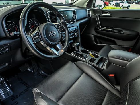 Used 2020 Kia Sportage EX AWD/4WD image 14